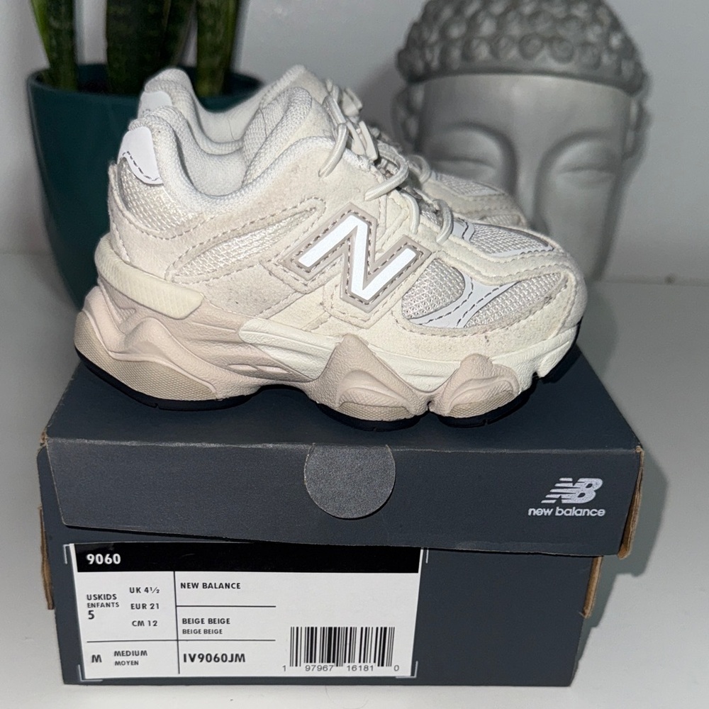 New Balance Kids Cream Sneakers